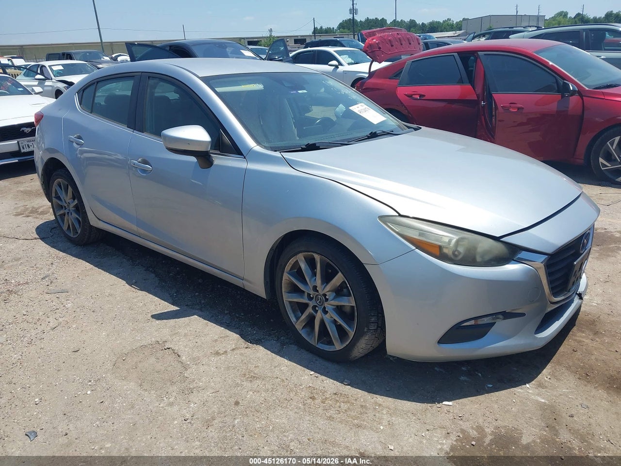 3MZBN1V34JM****** · 2018 MAZDA MAZDA3 TOURING