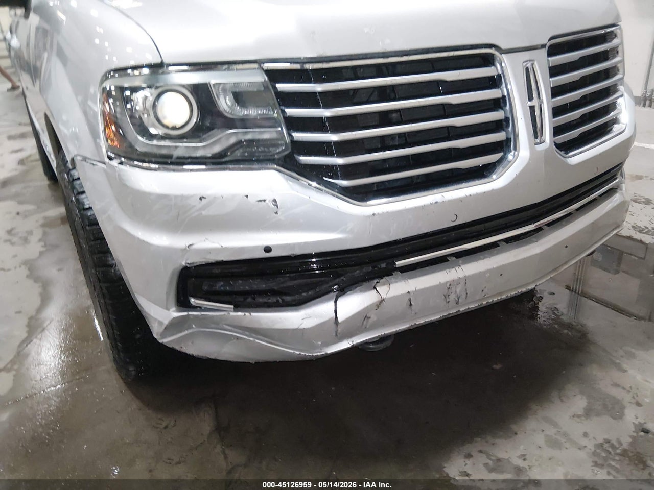 2016 LINCOLN NAVIGATOR SELECT · 6/11