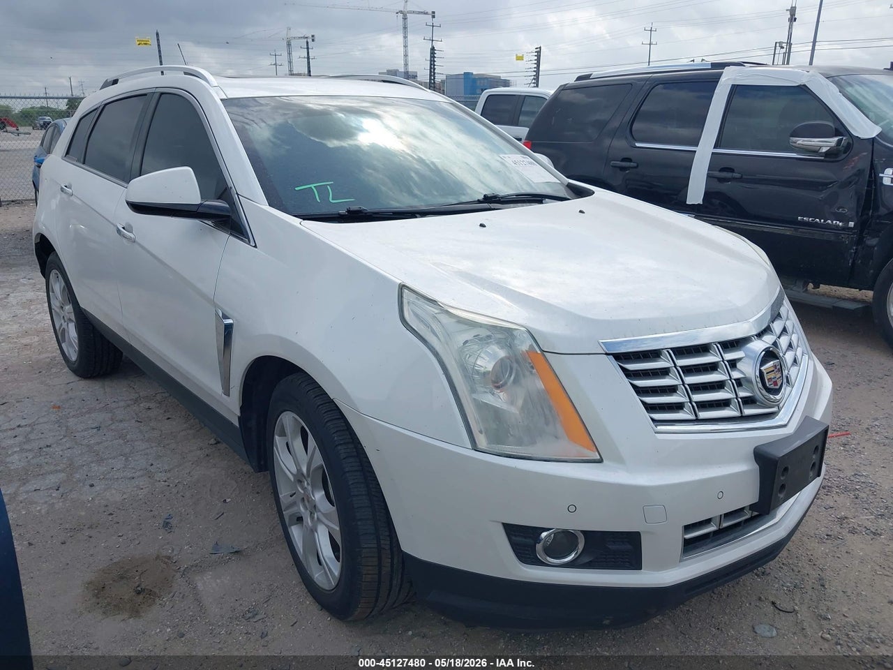 3GYFNCE32GS****** · 2016 CADILLAC SRX PERFORMANCE COLLECTION