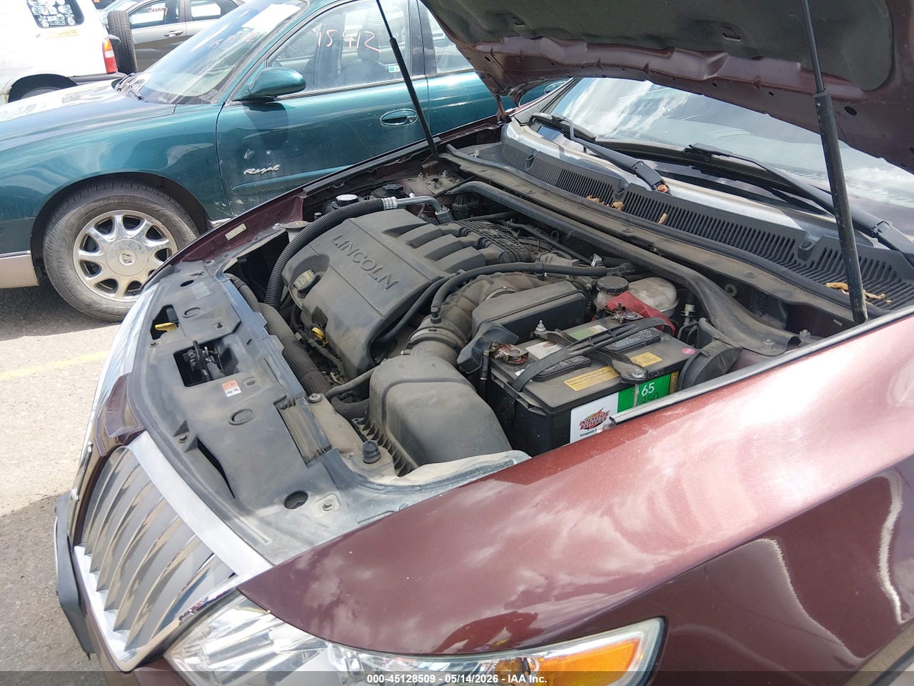 2010 LINCOLN MKS · 6/11