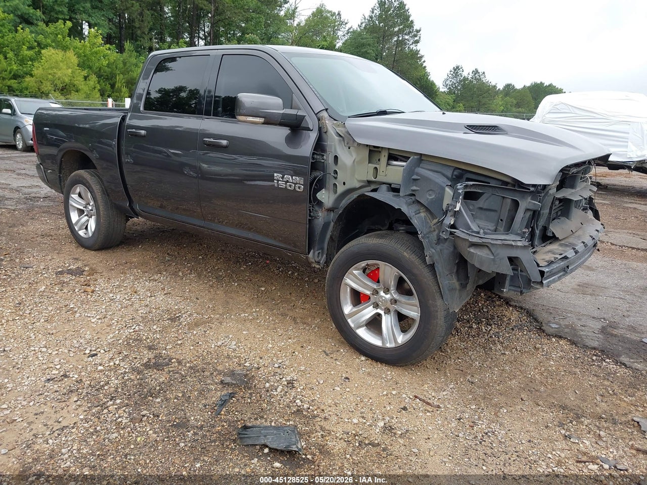 1C6RR6MT2FS****** · 2015 RAM 1500 SPORT