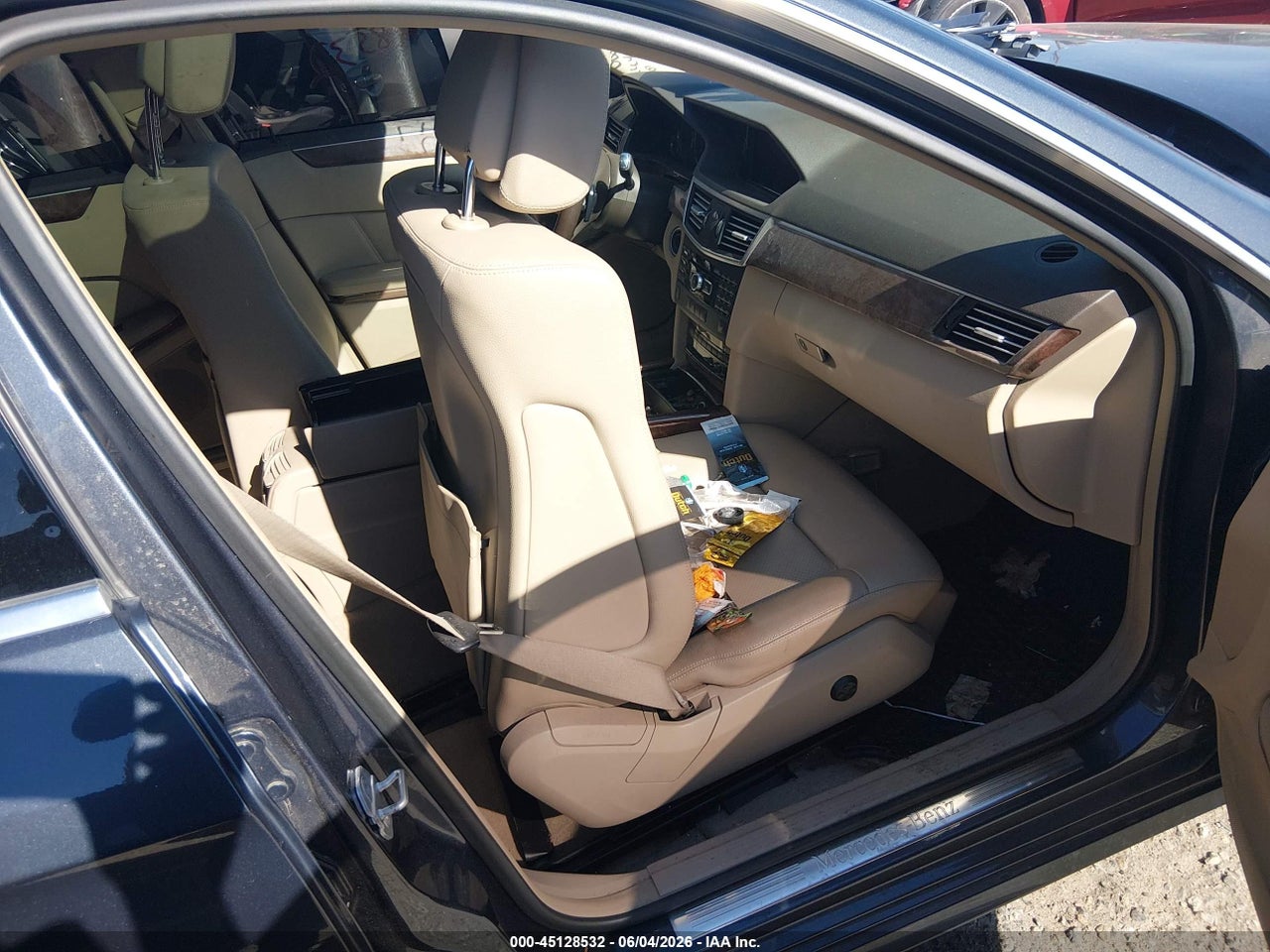 2013 MERCEDES-BENZ E 350 4MATIC · 5/10