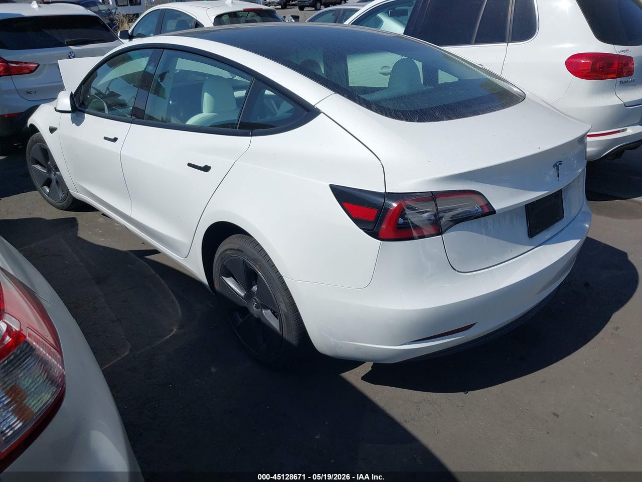 2023 TESLA MODEL 3 REAR-WHEEL DRIVE · 3/10