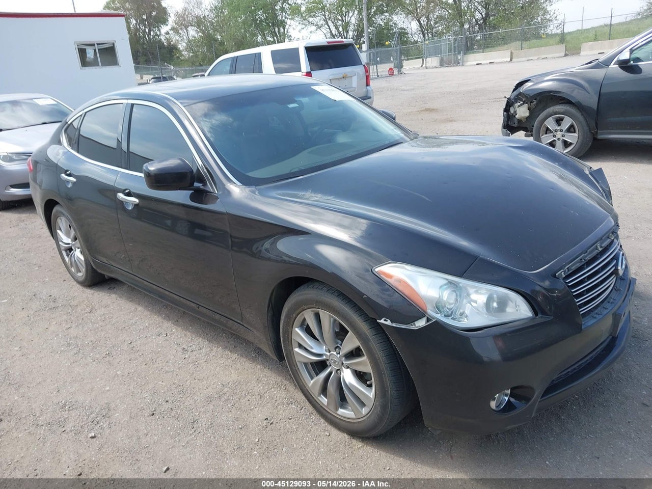 JN1BY1AP5DM****** · 2013 INFINITI M37