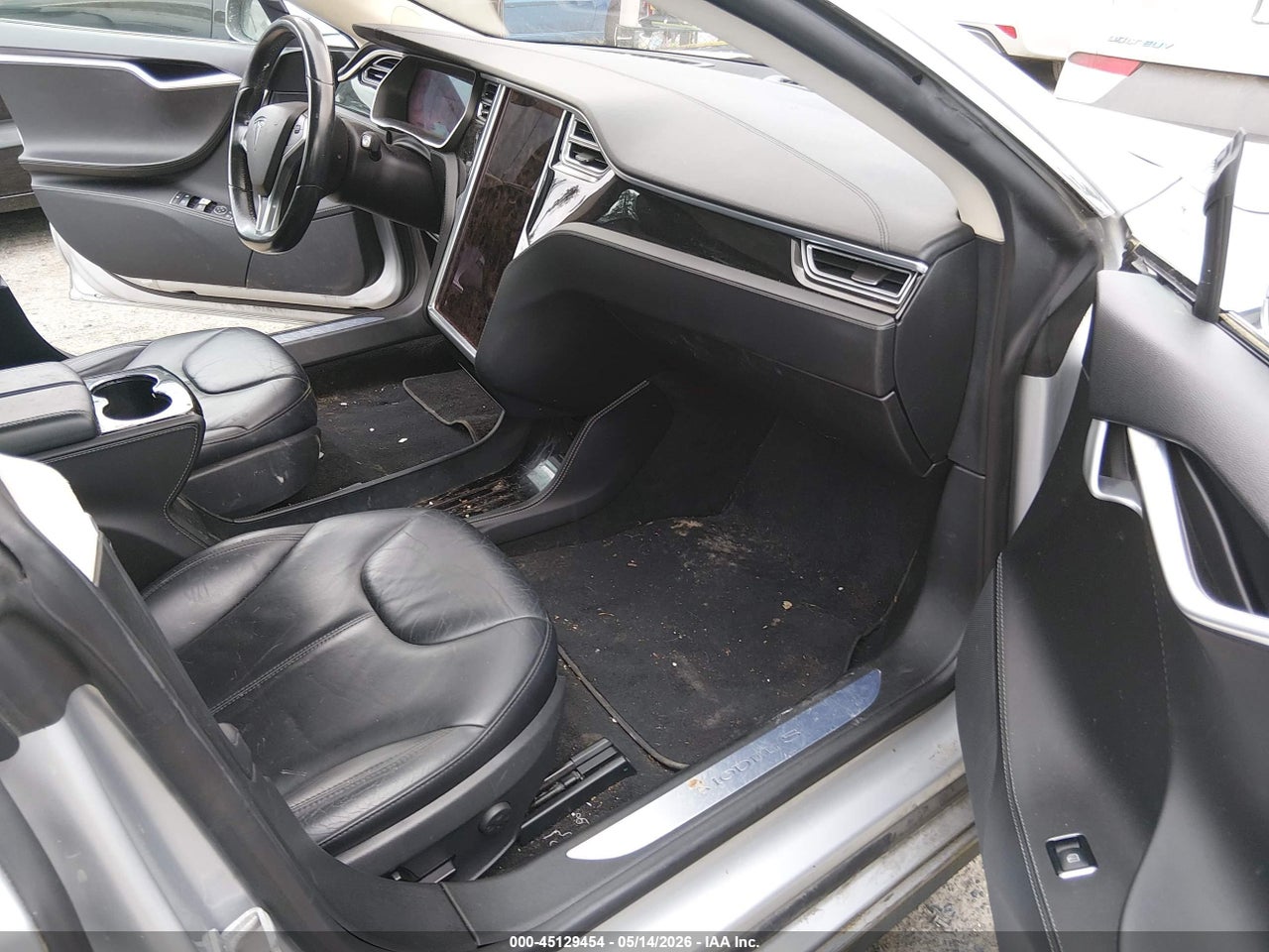 2015 TESLA MODEL S 70D/85D/P85D · 5/11