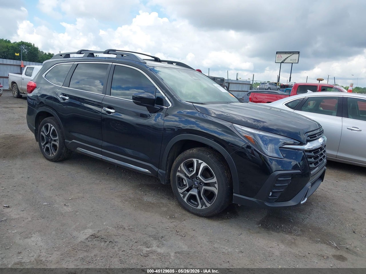 4S4WMAUD0S3****** · 2025 SUBARU ASCENT TOURING 7-PASSENGER