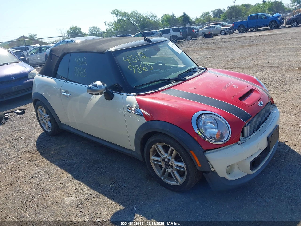 WMWZP3C5XFT****** · 2015 MINI CONVERTIBLE COOPER S