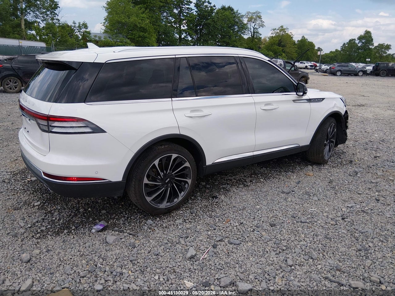 2021 LINCOLN AVIATOR RESERVE · 4/11