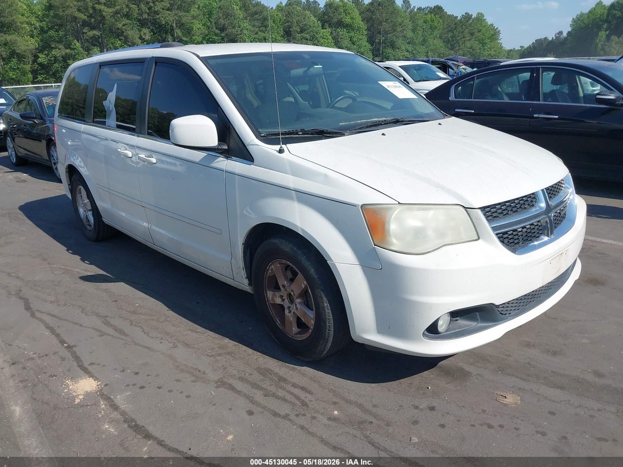 2D4RN5DG2BR****** · 2011 DODGE GRAND CARAVAN CREW