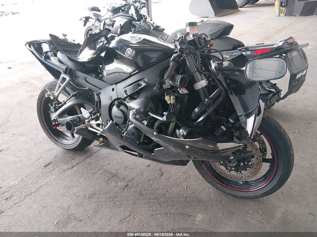 JYARJ06E75A****** · 2005 YAMAHA YZFR6 L