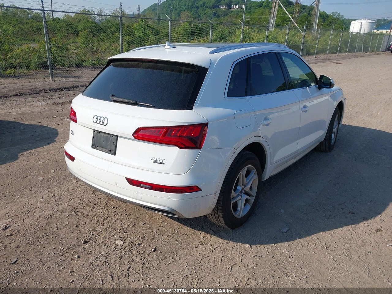 2018 AUDI Q5 2.0T PREMIUM/2.0T TECH PREMIUM · 4/11
