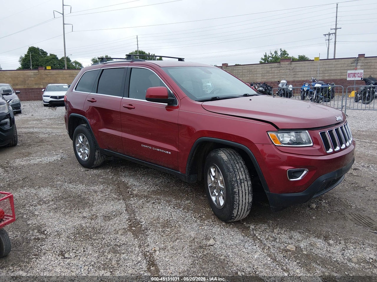 1C4RJFAG3FC****** · 2015 JEEP GRAND CHEROKEE LAREDO