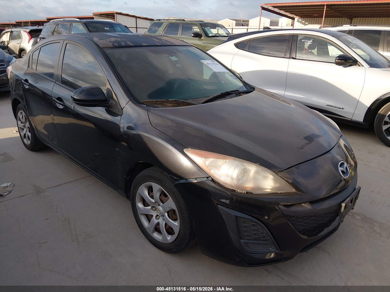 JM1BL1UF7B1****** · 2011 MAZDA MAZDA3 I SPORT