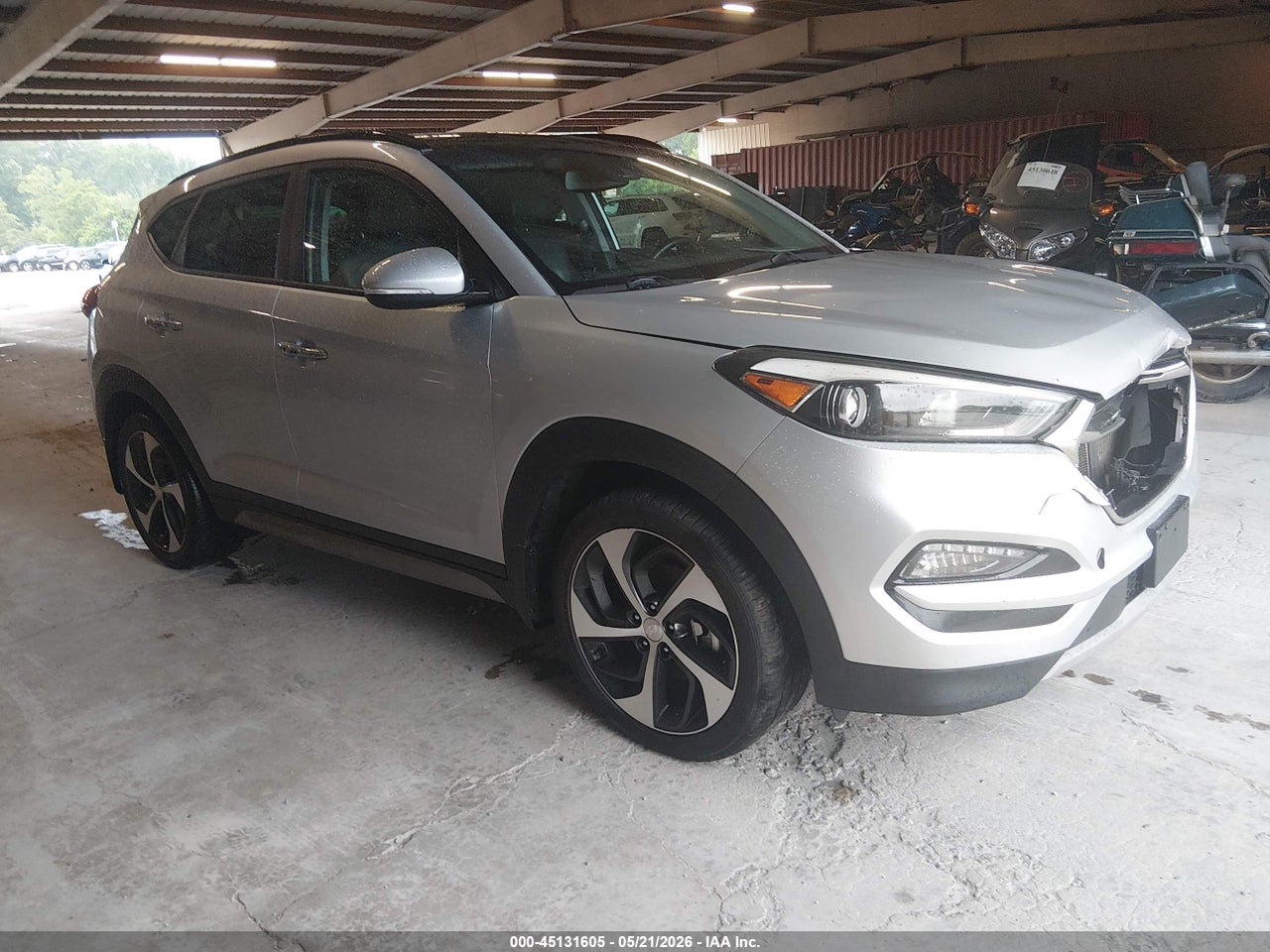 KM8J33A23HU****** · 2017 HYUNDAI TUCSON LIMITED