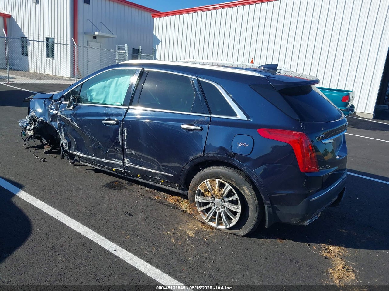 2017 CADILLAC XT5 LUXURY · 3/10
