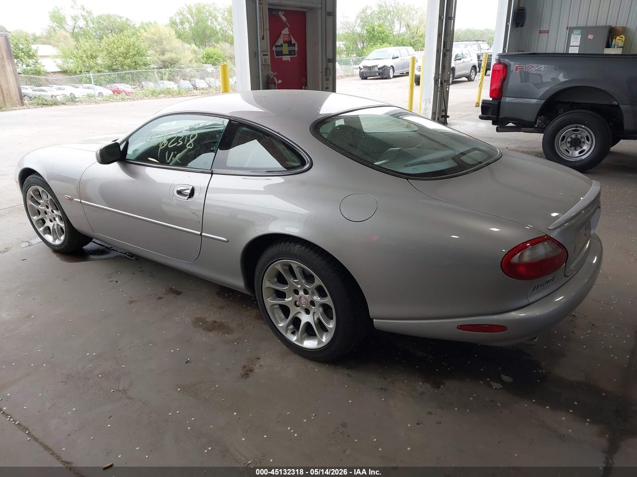 2000 JAGUAR XK8 · 3/11