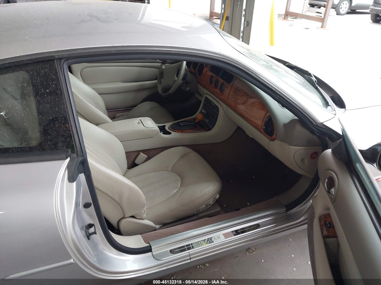 2000 JAGUAR XK8 · 5/11