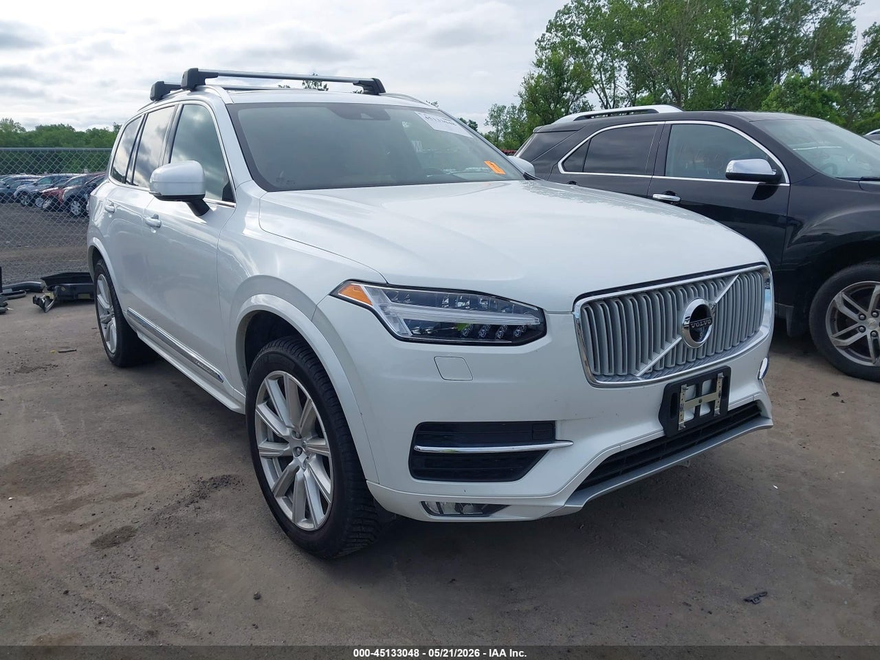YV4A22PL7G1****** · 2016 VOLVO XC90 T6 INSCRIPTION