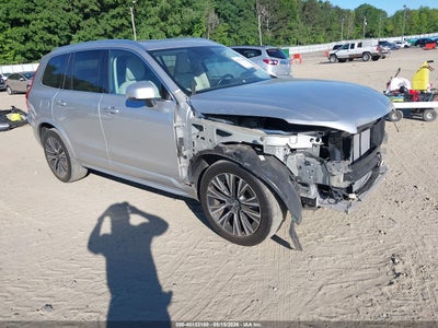 YV4102CK6N1****** · 2022 VOLVO XC90 T5 MOMENTUM 7 PASSENGER