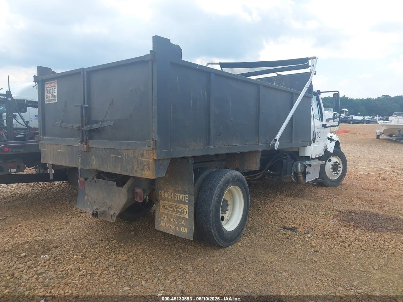 2015 FREIGHTLINER M2 106 MEDIUM DUTY · 4/10