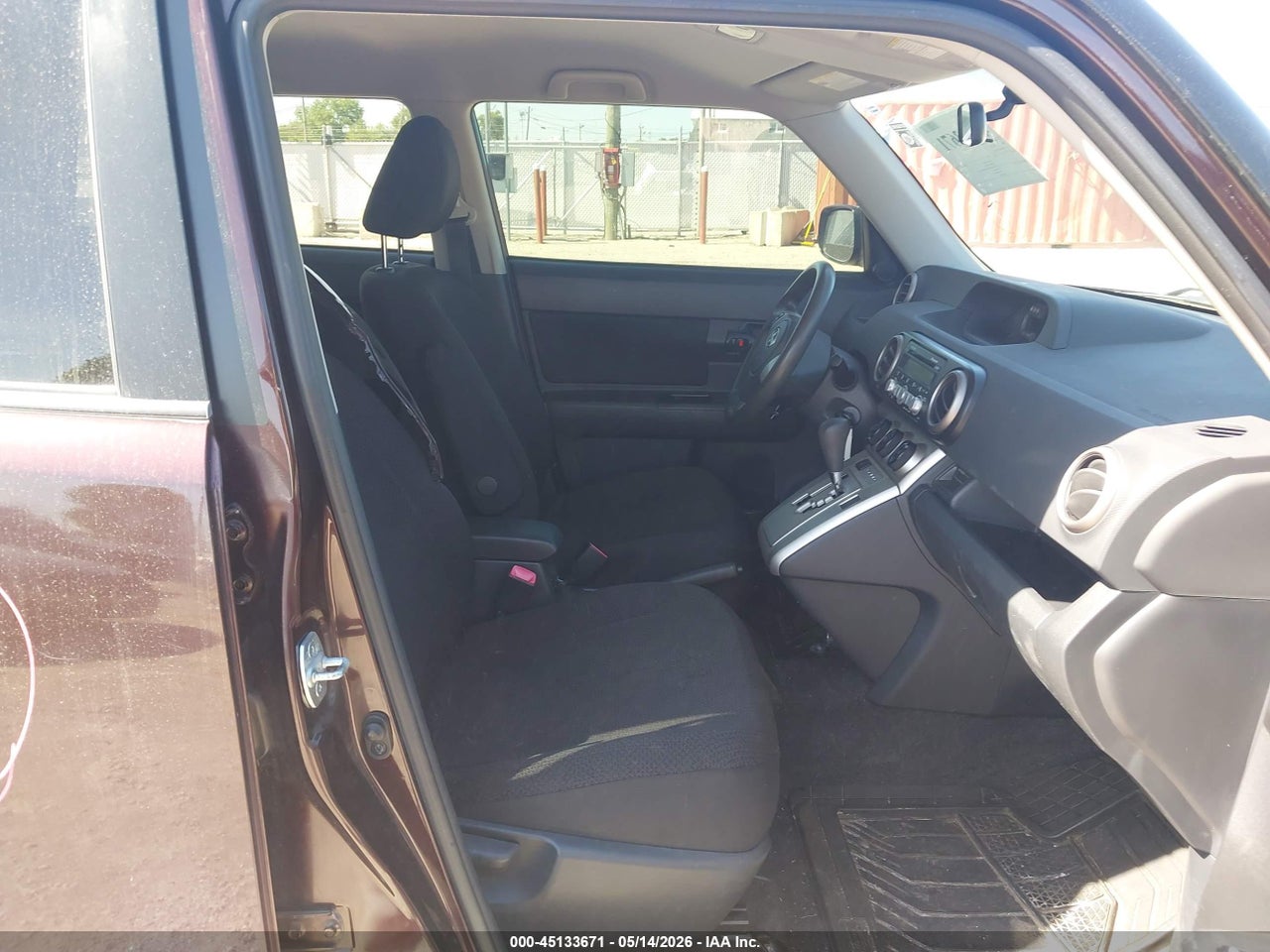 2008 SCION XB   · 5/11
