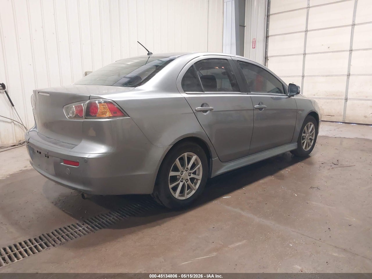 2015 MITSUBISHI LANCER ES · 4/11