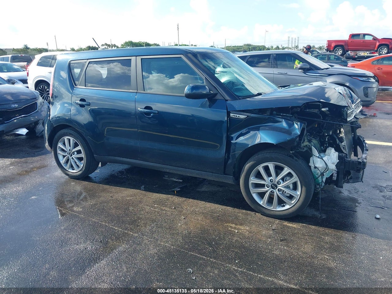 KNDJP3A54H7****** · 2017 KIA SOUL +