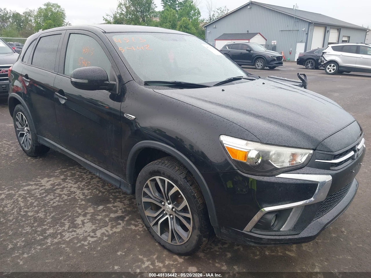 JA4AR3AW5JU****** · 2018 MITSUBISHI OUTLANDER SPORT 2.4 SE