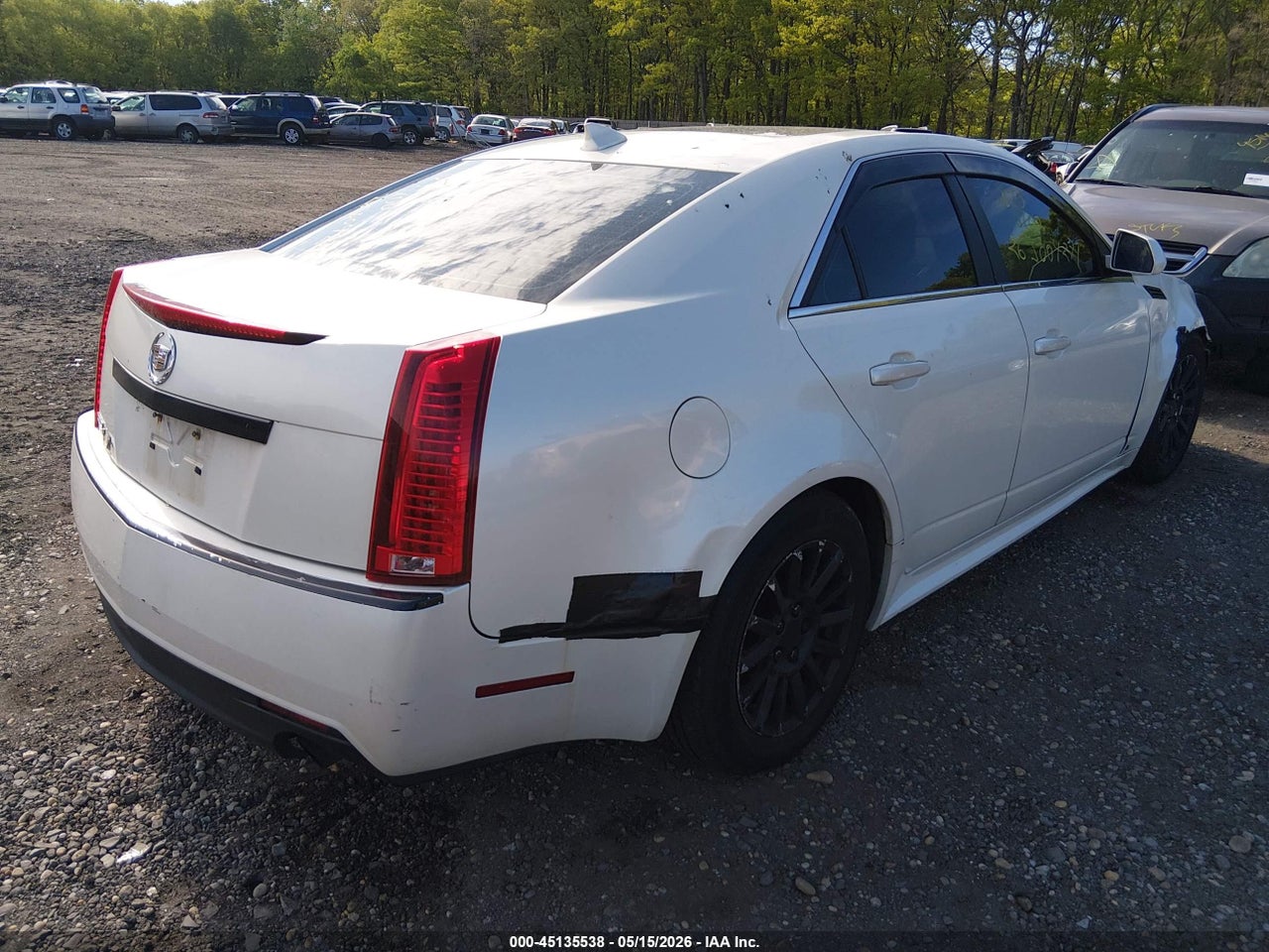 2010 CADILLAC CTS LUXURY · 4/10