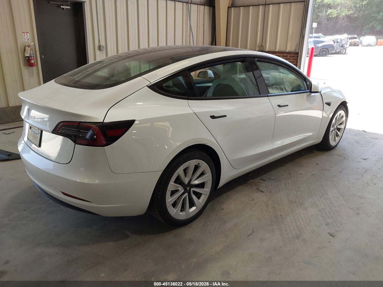 2023 TESLA MODEL 3 REAR-WHEEL DRIVE · 4/11