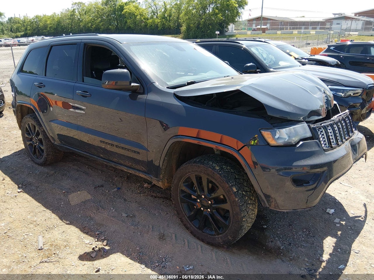 1C4RJEAG3HC****** · 2017 JEEP GRAND CHEROKEE ALTITUDE 4X2
