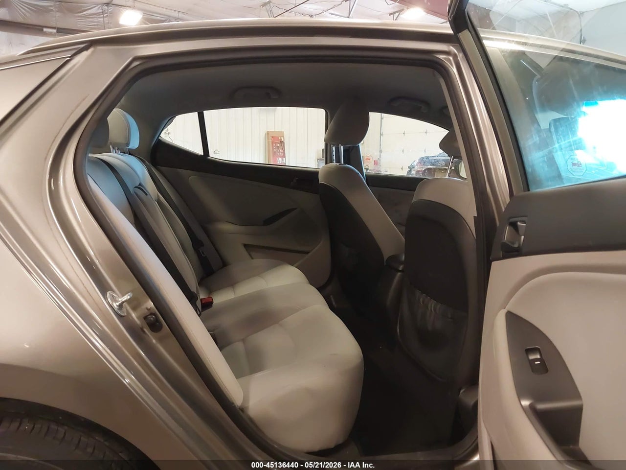 5XXGM4A71FG****** · 2015 KIA OPTIMA LX · 8/10