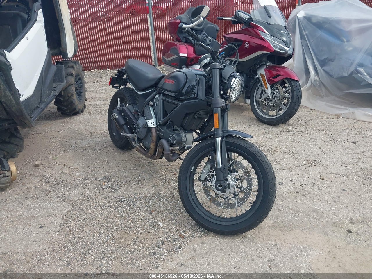 ML015ANM8GT****** · 2016 DUCATI SCRAMBLER 800