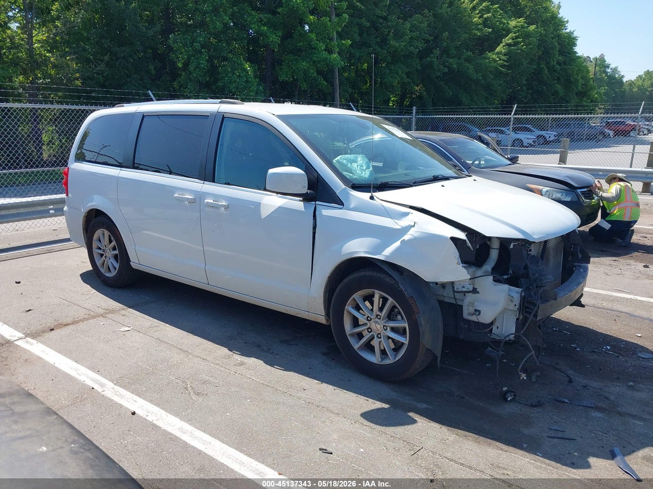 2C4RDGCG4JR****** · 2018 DODGE GRAND CARAVAN SXT