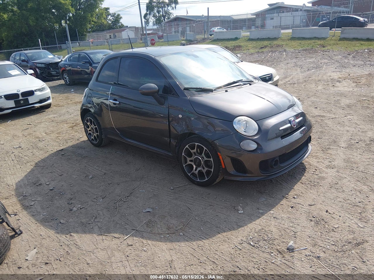 3C3CFFKH3JT****** · 2018 FIAT 500 POP