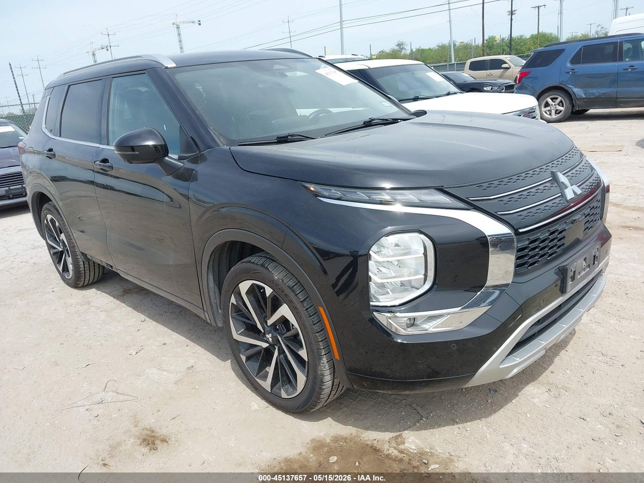 JA4J3VA88PZ****** · 2023 MITSUBISHI OUTLANDER SEL 2.5 2WD/SEL BLACK EDITION 2WD