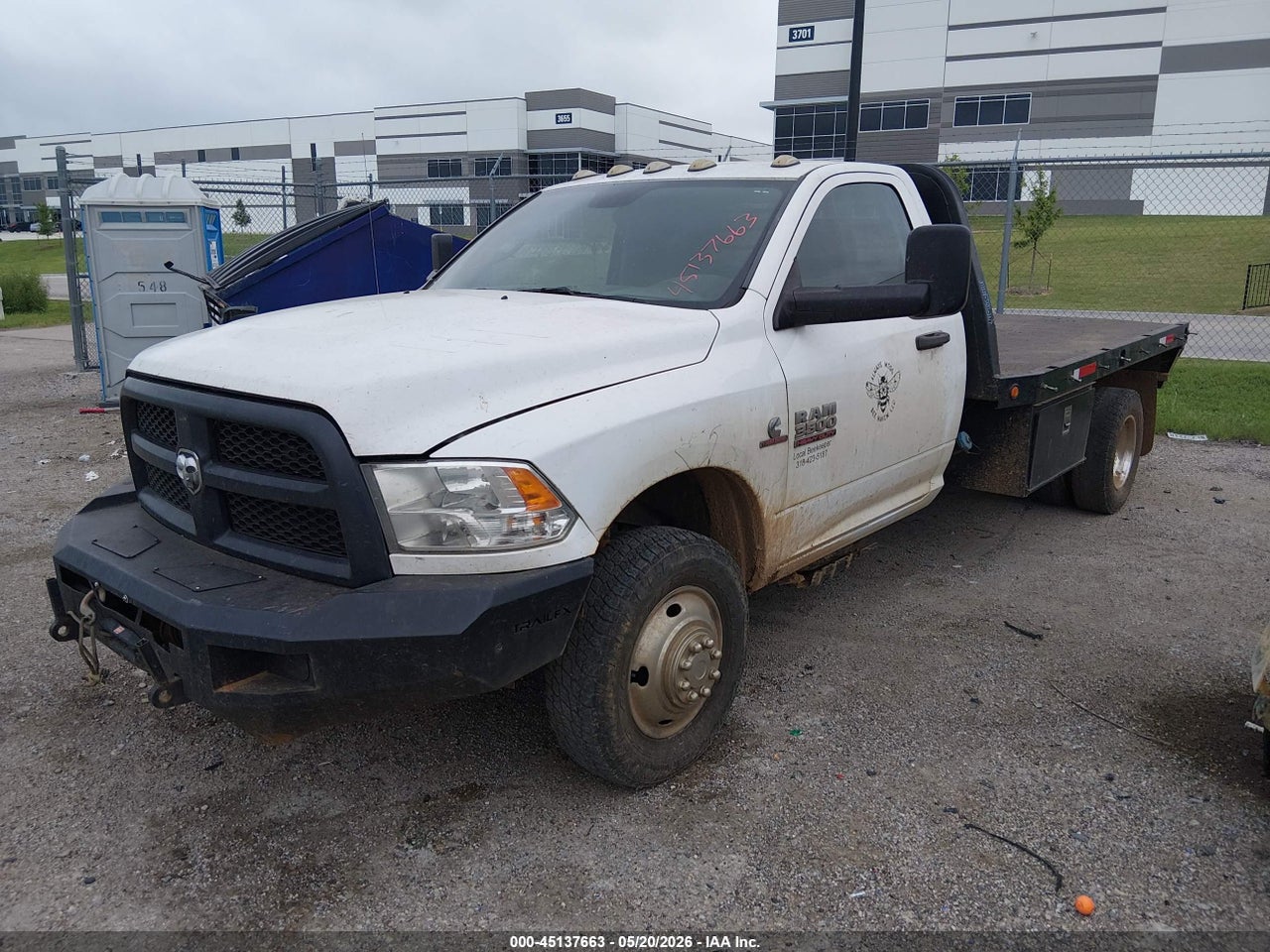 3C7WRTBLXJG****** · 2018 RAM 3500 CHASSIS TRADESMAN/SLT
