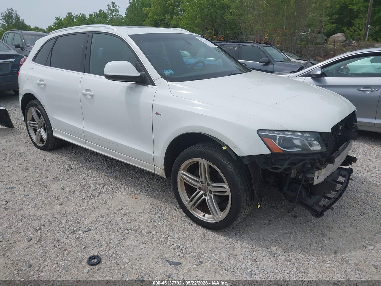 WA1MKAFP9AA****** · 2010 AUDI Q5 3.2 PREMIUM
