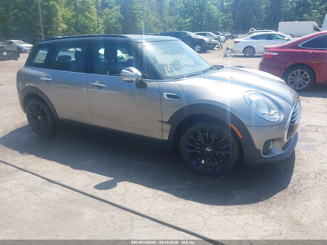 WMWLN5C53K2****** · 2019 MINI CLUBMAN COOPER
