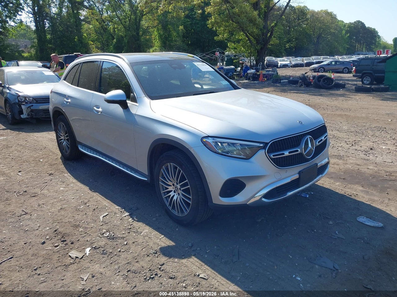 W1NKM4HB0SF****** · 2025 MERCEDES-BENZ GLC 300 4MATIC SUV
