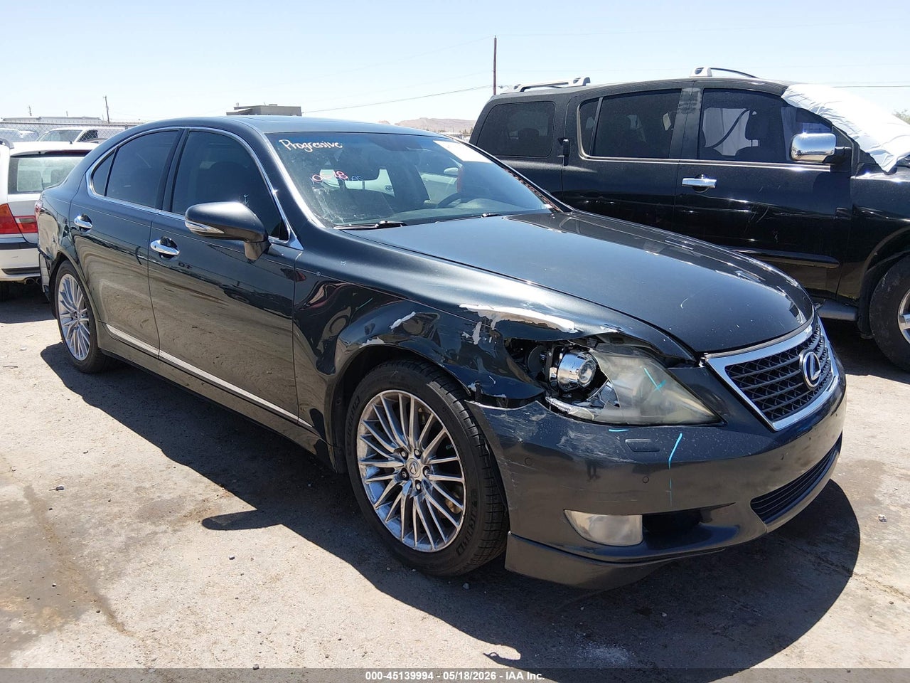 JTHBL5EF3A5****** · 2010 LEXUS LS 460