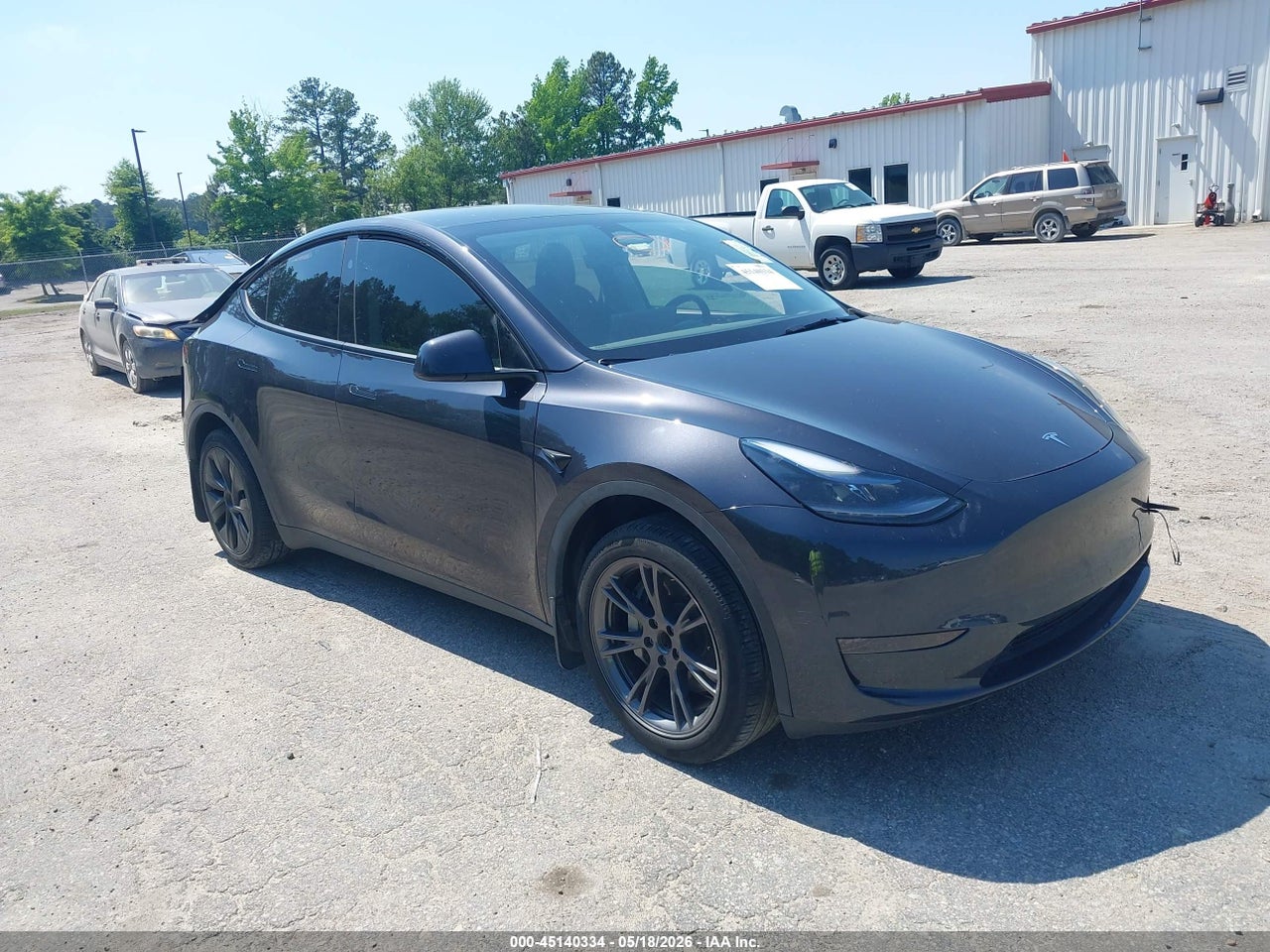 7SAYGDED0RF****** · 2024 TESLA MODEL Y LONG RANGE SINGLE MOTOR REAR-WHEEL DRIVE/RWD