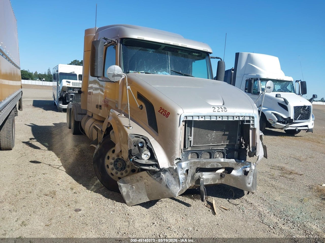2013 VOLVO VN VNL
