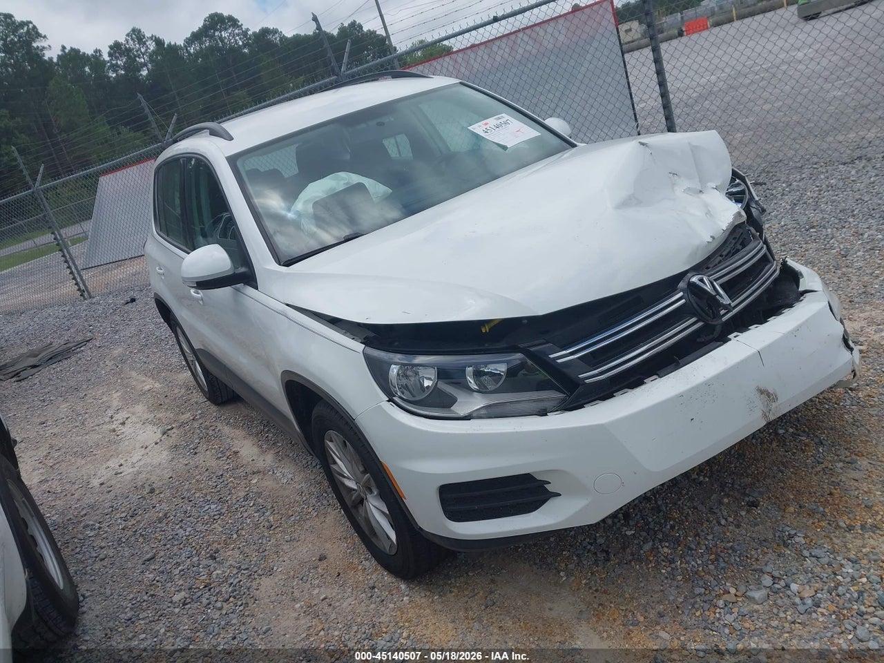 WVGAV7AX1HK****** · 2017 VOLKSWAGEN TIGUAN 2.0T/2.0T S