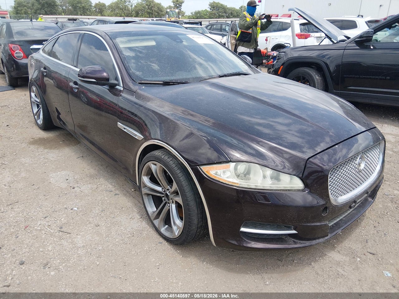 SAJWA2GB8BL****** · 2011 JAGUAR XJ XJL