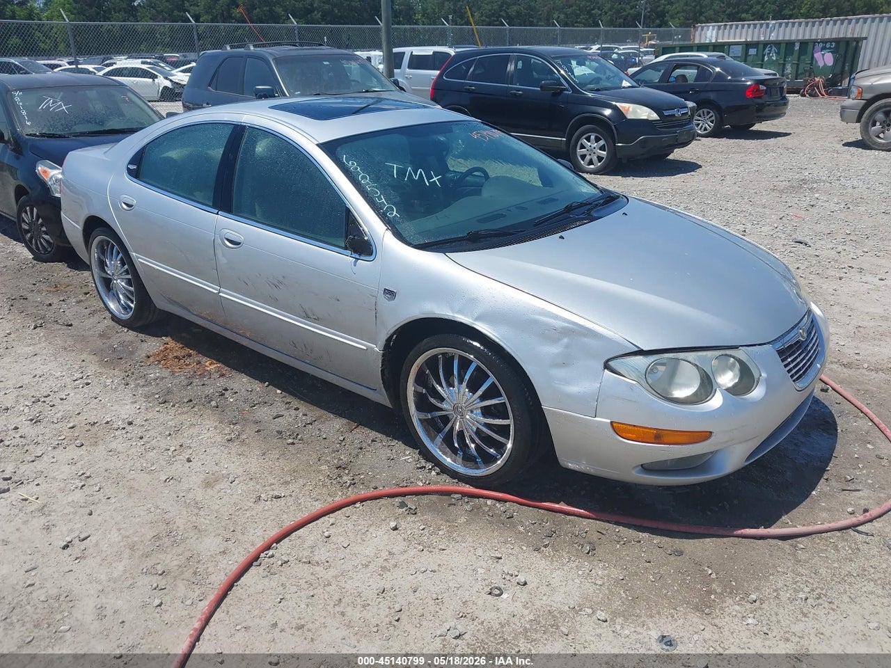 2C3HE66G64H****** · 2004 CHRYSLER 300M