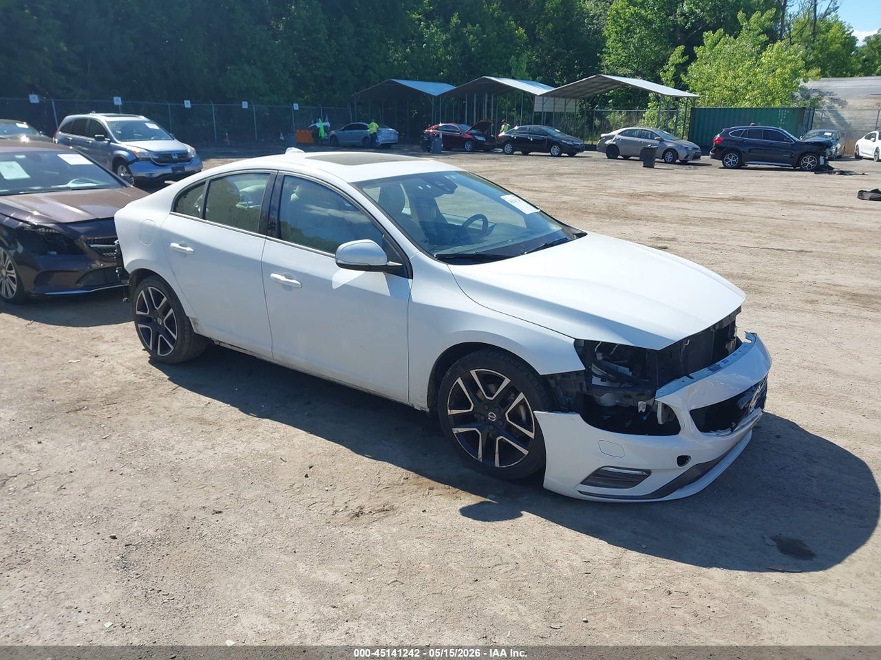 YV126MFL8J2****** · 2018 VOLVO S60 T5 DYNAMIC