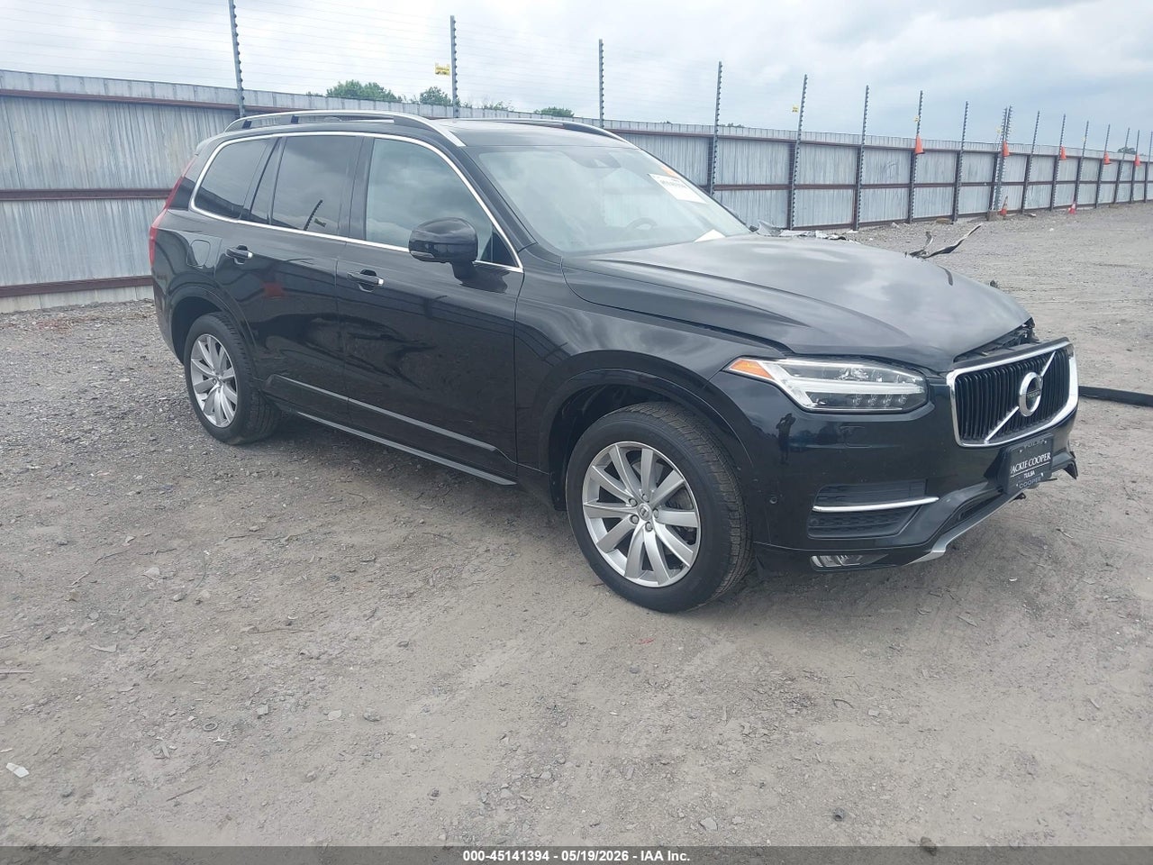 YV4A22PK6J1****** · 2018 VOLVO XC90 T6 MOMENTUM