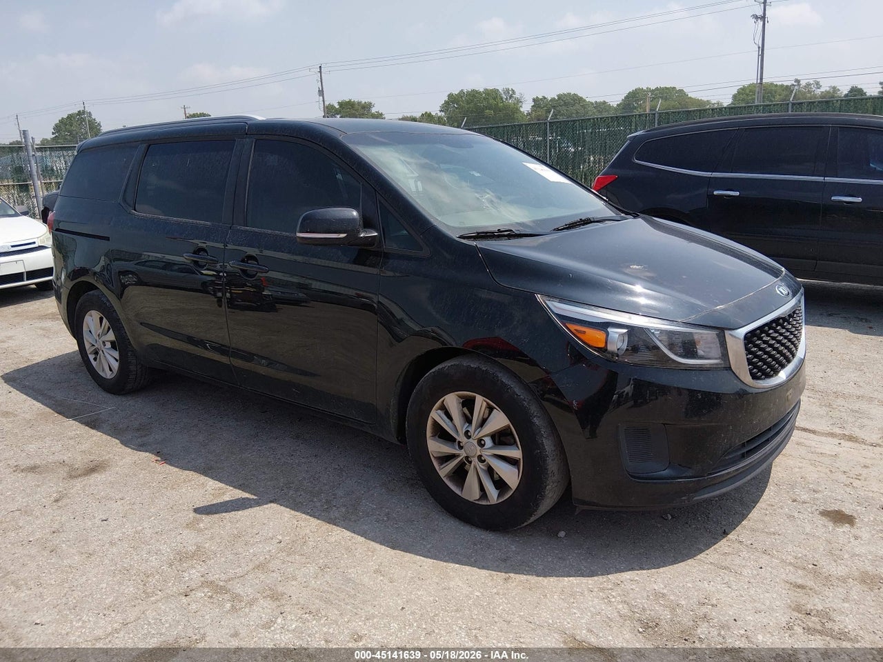 KNDMB5C1XG6****** · 2016 KIA SEDONA LX