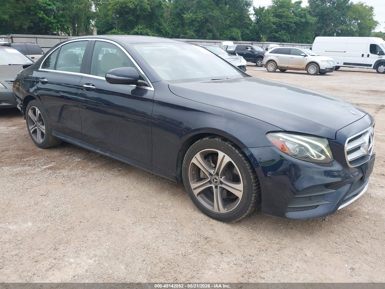 WDDZF4JB7JA****** · 2018 MERCEDES-BENZ E 300